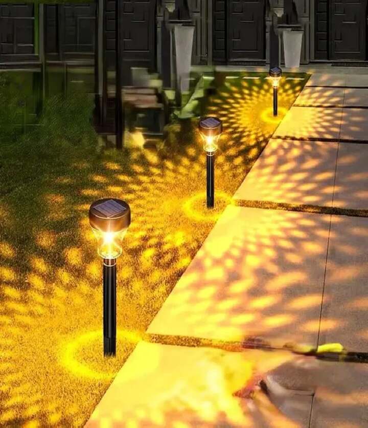 della solar lighting